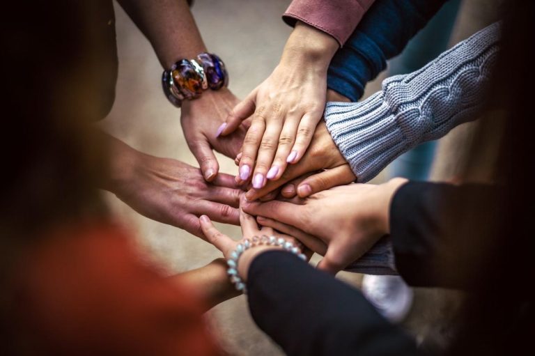 Top-5-des-meilleures-activites-de-team-building-67fcf8ee4b066-1