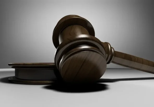 pixabay_depot-des-comptes-au-greffe-du-tribunal-de-commerce_6a26f17ebb3e7